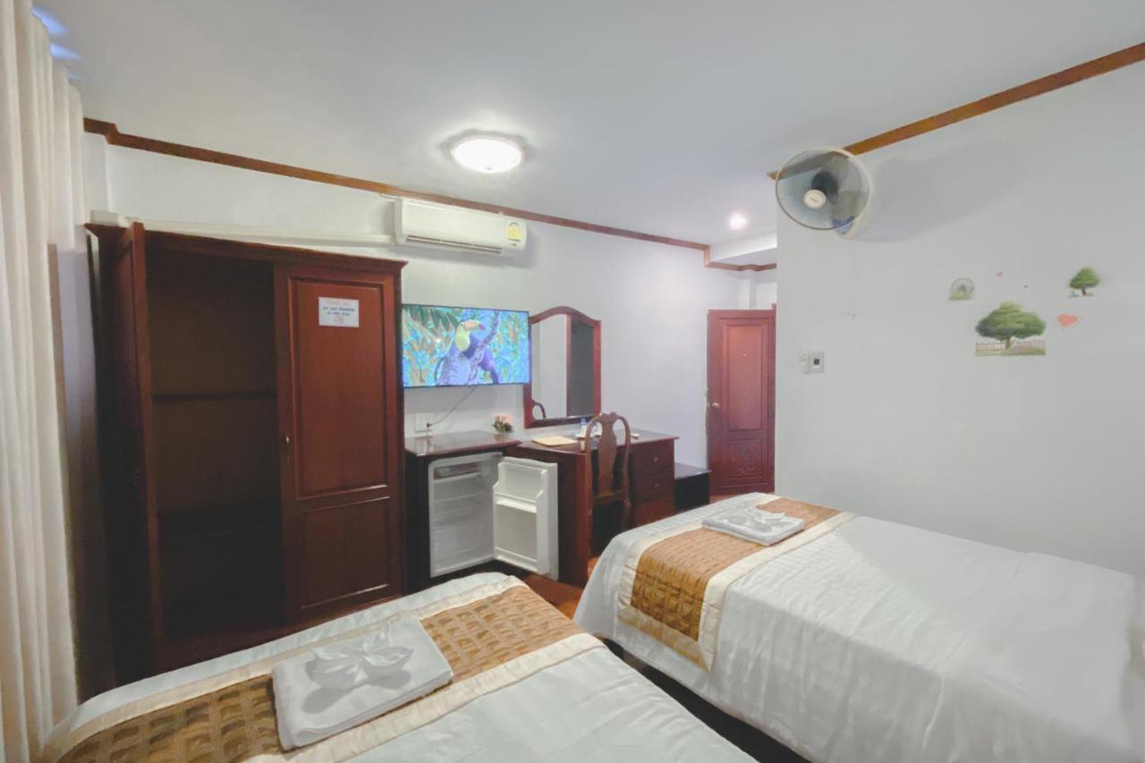 Khampiane1 Hotel Ban Nongdouang Екстер'єр фото